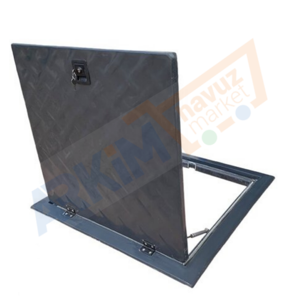 SIVA ALTI RENKLİ POLYESTER HAVUZ MAKİNE DAİRESİ KAPAĞI